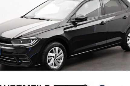 VW Polo 8.697 km 20.980 € Wolfsburg 38440
