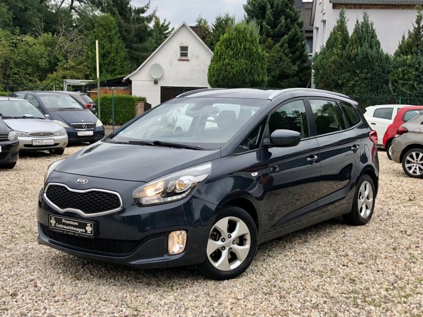 Kia Carens 204.000 km 4.890 € Bitterfeld-Wolfen 06766