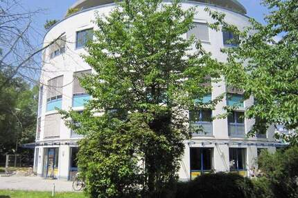 Gewerbeobjekt Waldkraiburg - 5 Zimmer, 126 m&sup2;, 995&euro; | Angebot:26616566