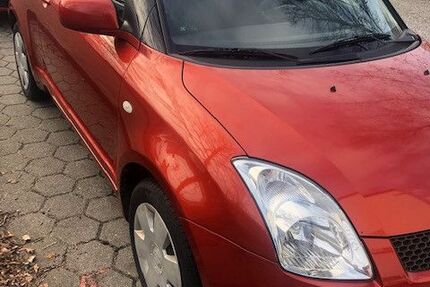 Suzuki Swift 135.000 km 2.450 € hamburg 22143