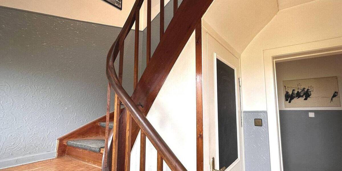 Einfamilienhaus Rellingen - 7 Zimmer, 145 m&sup2;, 490.000&euro; | Angebot:26274149