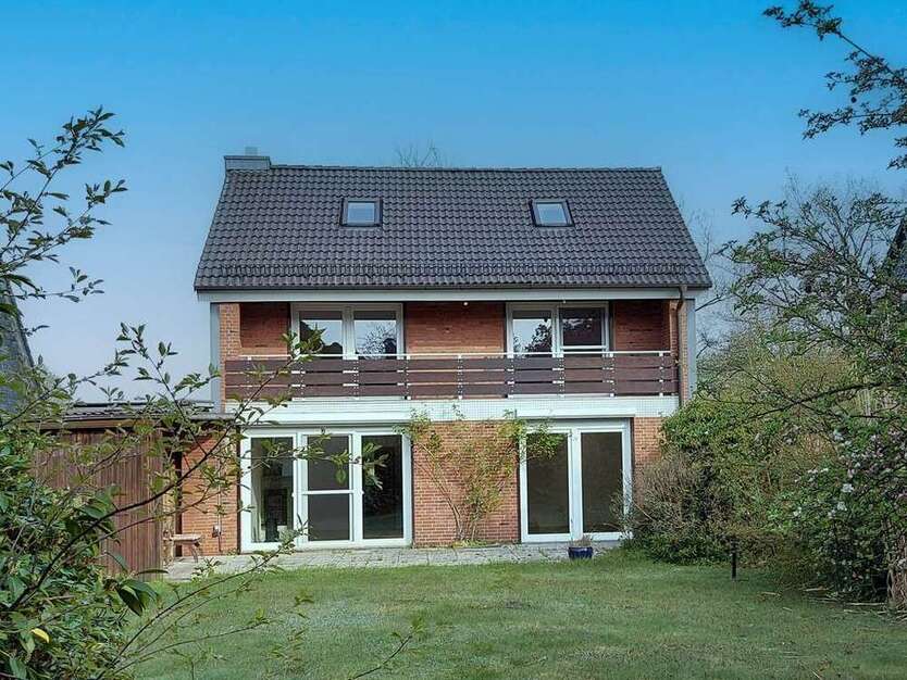 Haus zum Kaufen in Henstedt-Ulzburg 543.000 € 145 m²