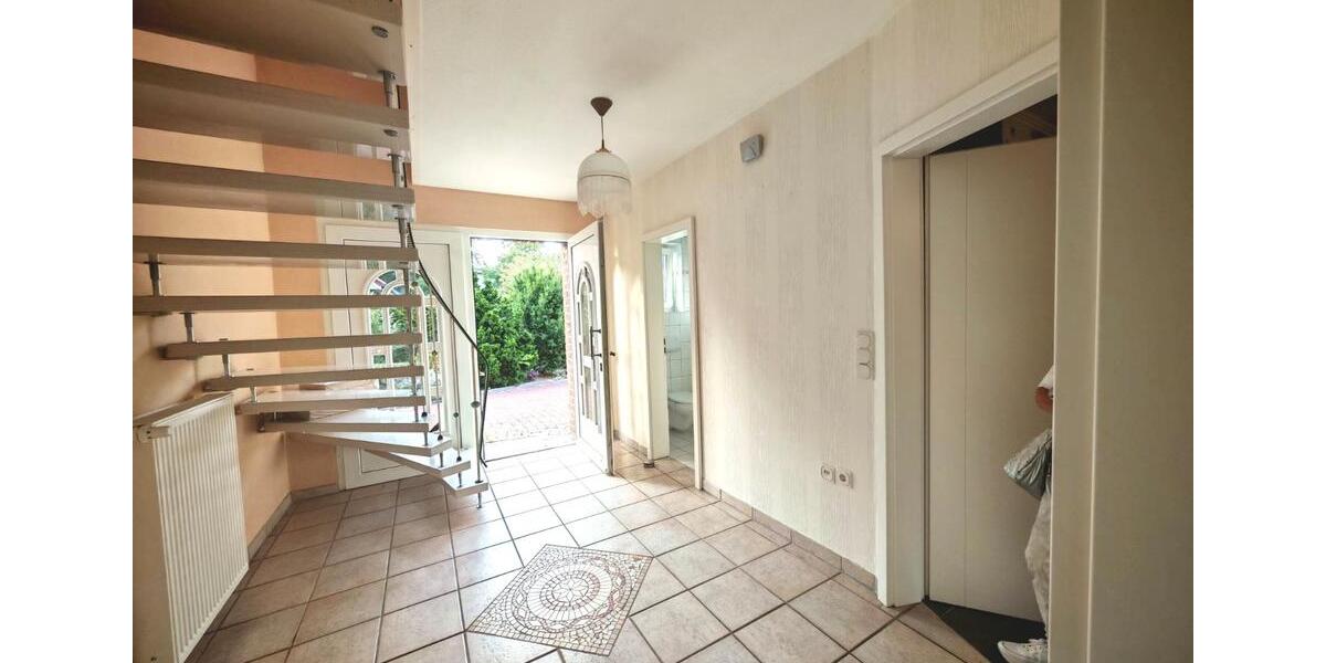 Mehrfamilienhaus, Wohnhaus Moormerland - 395.000&euro; | Angebot:27117215