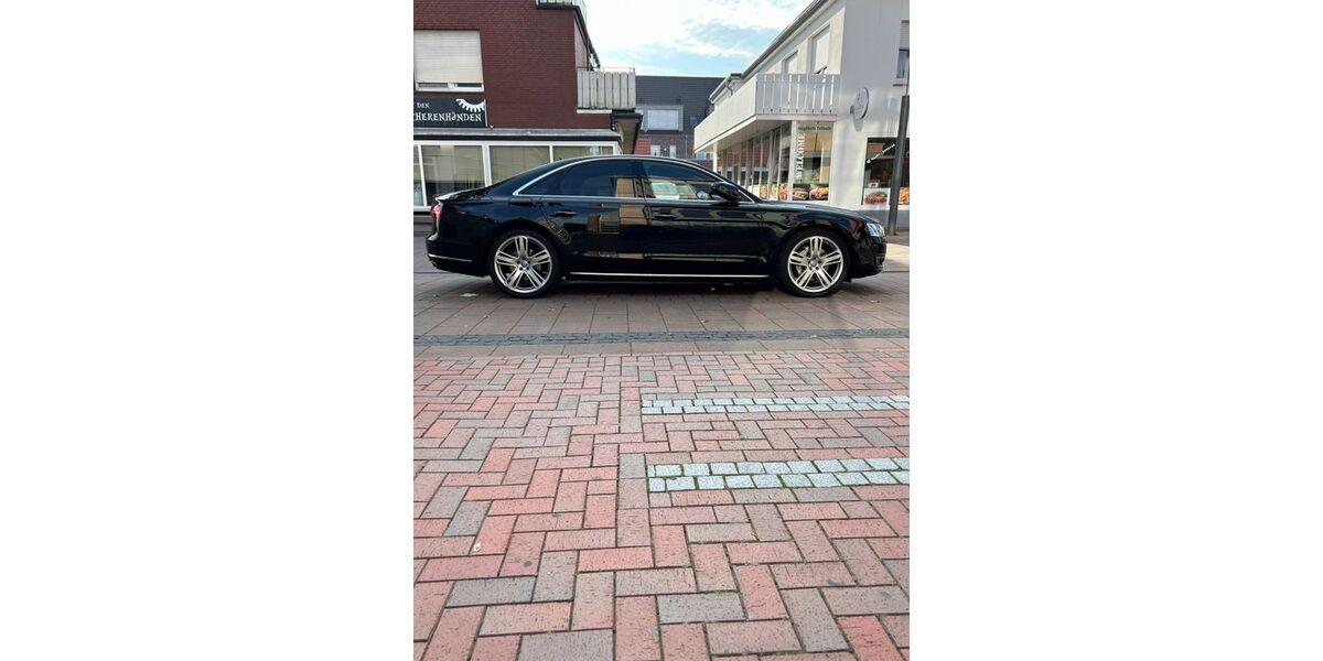 Audi A8 135.000 km 33.600 &euro; Rastede 26180