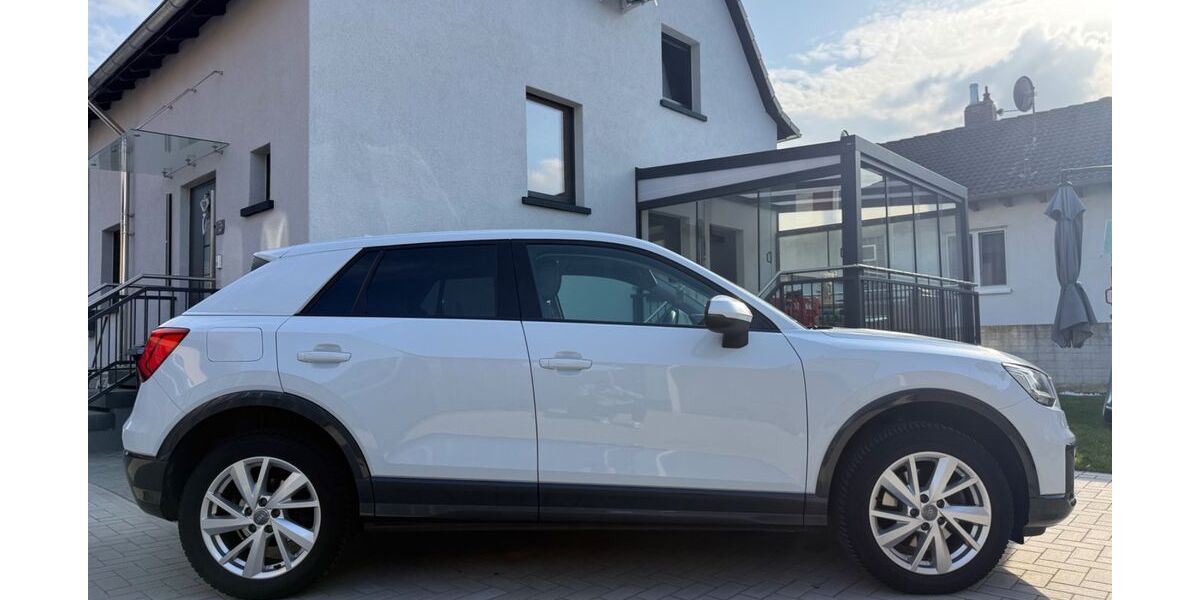 Audi Q2 105.000 km 20.300 &euro; Darmstadt 64289