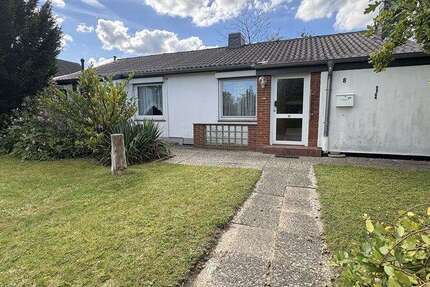 Haus zum Kaufen in Altenholz 354.000 € 113.9 m² 5 zimmer