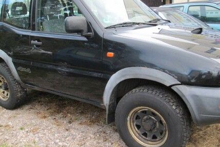 Nissan Terrano 170.000 km 1.900 &euro; Weiden 92637