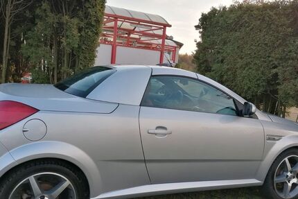 Opel Tigra 99.013 km 4.500 &euro; Bochum 44892