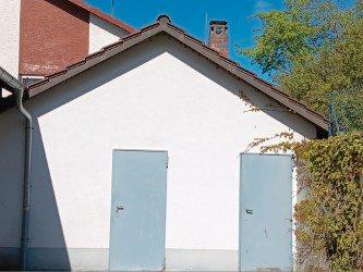 Einfamilienhaus Bastheim - 10 Zimmer, 241 m&sup2;, 350.000&euro; | Angebot:26439476