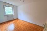 Altbaucharme mit Top-Lage 3-Zimmer-Wohnung, Balkon, Stellplatz