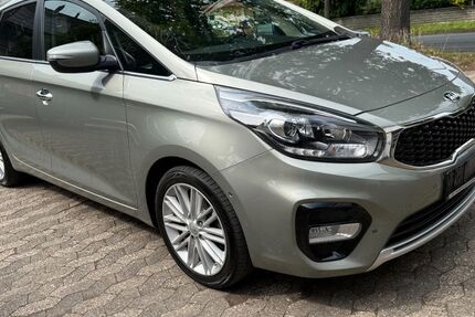 Kia Carens 132.000 km 10.700 &euro; Adenstedt 31246