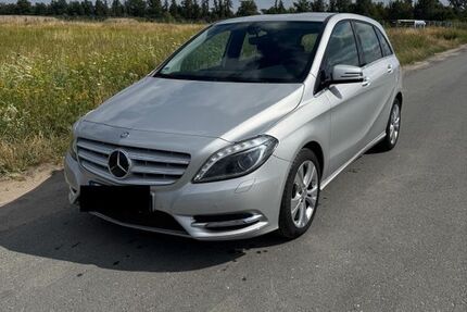 Mercedes-Benz B 180 67.506 km 12.000 &euro; Uetze 31311