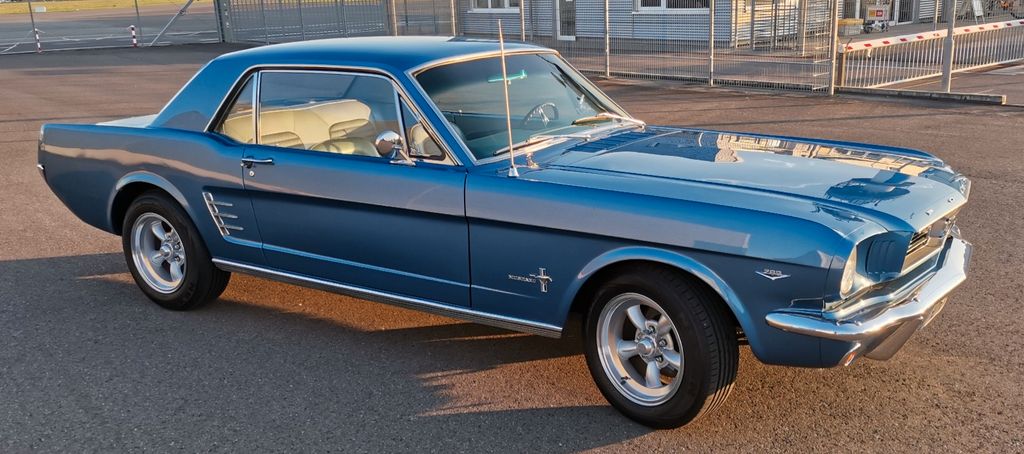 Ford Mustang 105.000 km 34.900 &euro; Mandelbachtal 66399