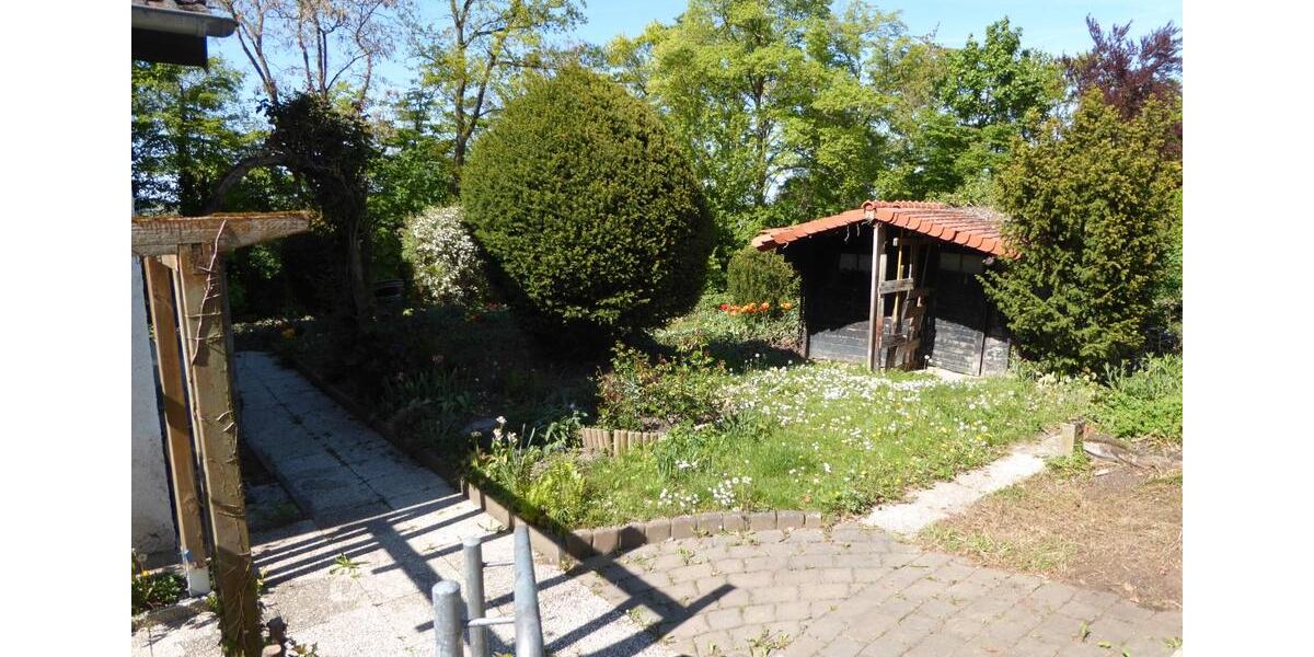Einfamilienhaus Alzey - 7 Zimmer, 220 m&sup2;, 698.000&euro; | Angebot:26312472