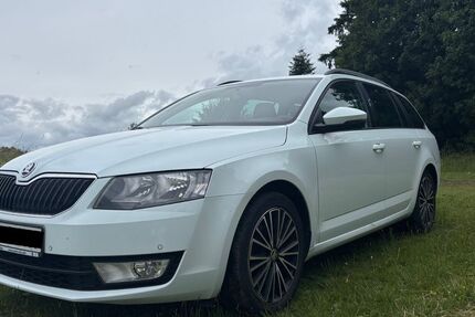 Skoda Octavia 195.000 km 8.900 &euro; Bischoffen 35649
