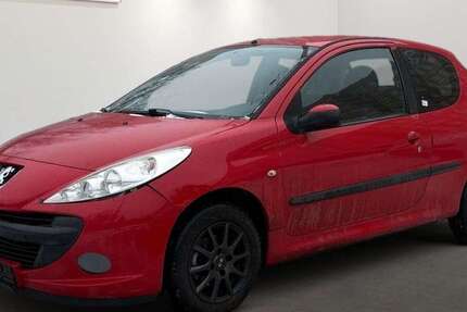 Peugeot 206 134.493 km 899 &euro; Berlin 12681