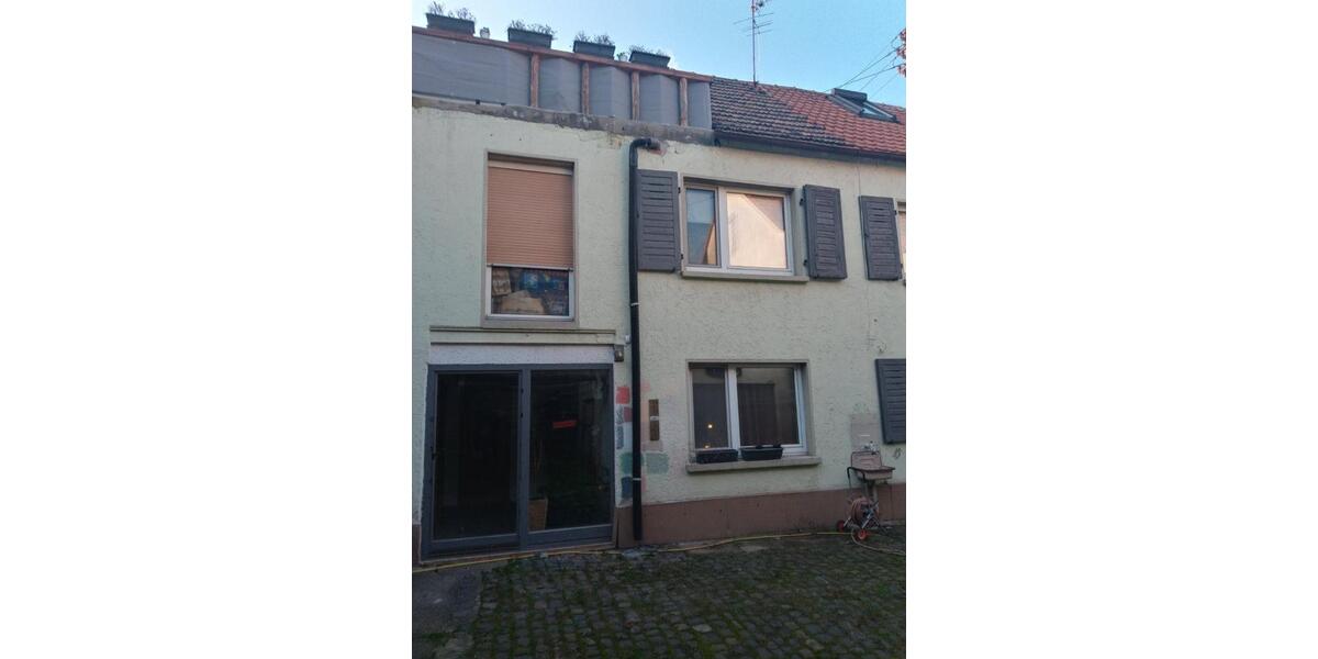 Einfamilienhaus Neustadt an der Weinstraße Duttweiler - 8 Zimmer, 520&euro; | Angebot:24514923