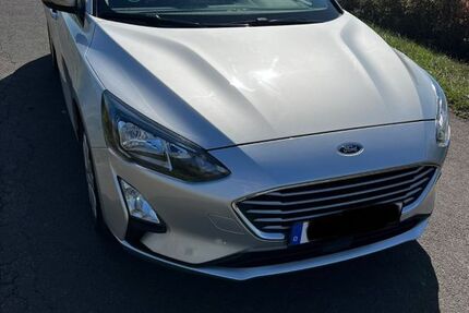 Ford Focus 118.000 km 9.650 &euro; Oestrich Winkel 65375