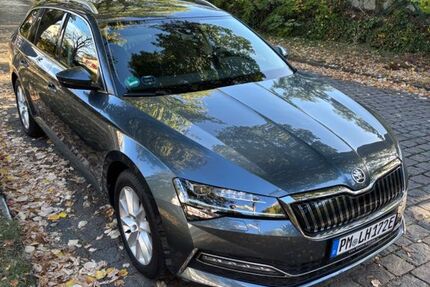 Skoda Superb 54.000 km 26.900 &euro; Kleinmachnow 14532
