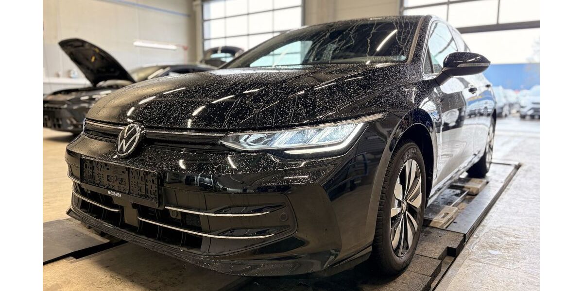 VW Golf 29.353 km 23.500 &euro; Memmingen 87700