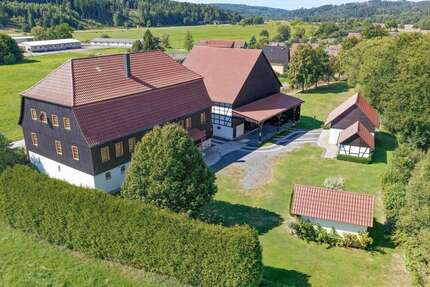 Haus zum Kaufen in Schleusingen Rappelsdorf 998.000 € 276 m²