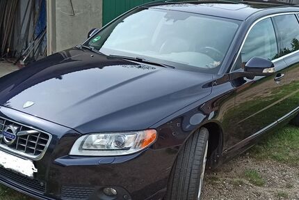 Volvo V70 245.000 km 11.350 &euro; Pönitz 23684
