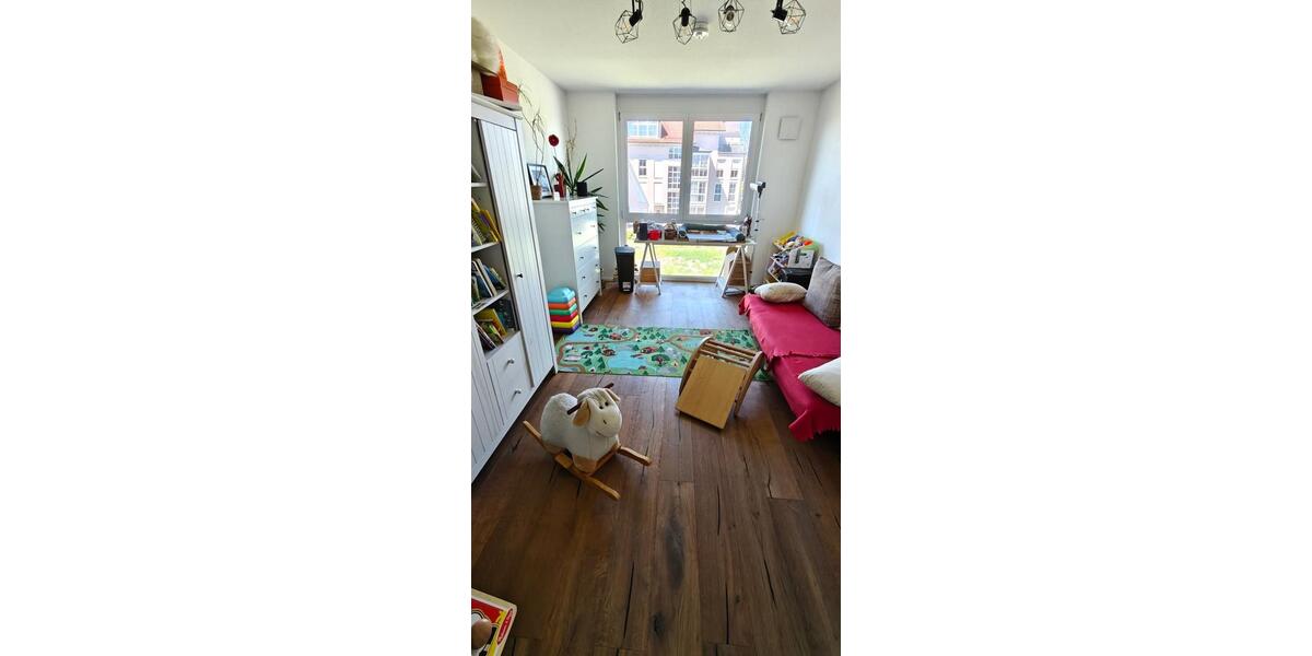 Etagenwohnung Radolfzell am Bodensee - 4 Zimmer, 110 m&sup2;, 550.000&euro; | Angebot:26690477