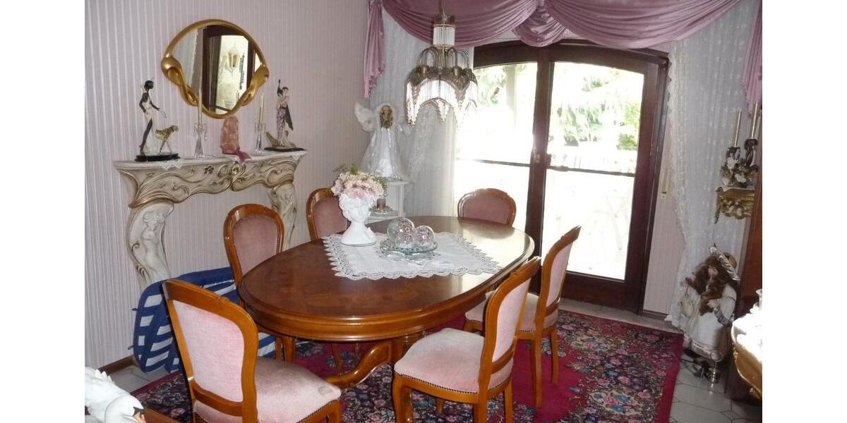 Bungalow Lingenfeld - 5 Zimmer, 220 m&sup2;, 690.000&euro; | Angebot:26356060