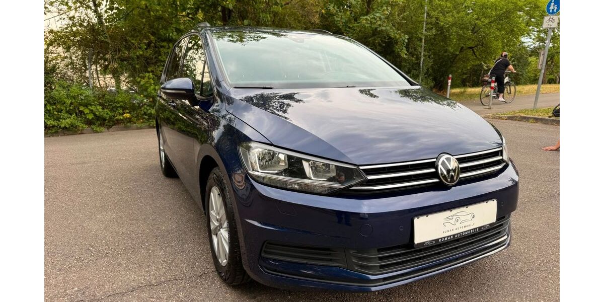 VW Touran 183.330 km 12.499 &euro; Stuttgart 70469