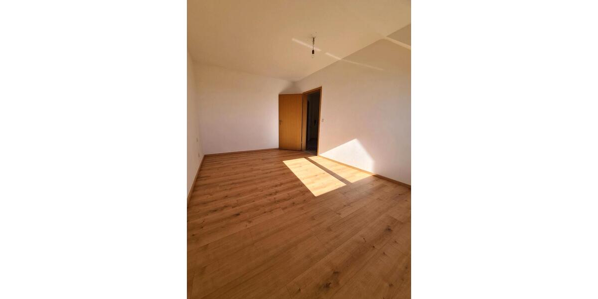 Dachgeschoßwohnung Nürnberg Katzwang - 2 Zimmer, 58 m&sup2;, 720&euro; | Angebot:26408114