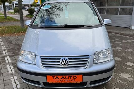 VW Sharan 139.898 km 8.888 &euro; Esslingen am Neckar 73733
