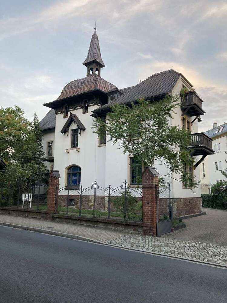 Büro in Radebeul 1.590 € 188 m²