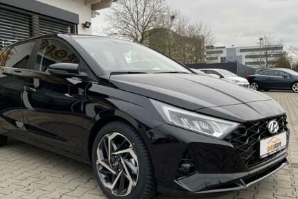 Hyundai i20 66.000 km 16.600 &euro; Münster 48155
