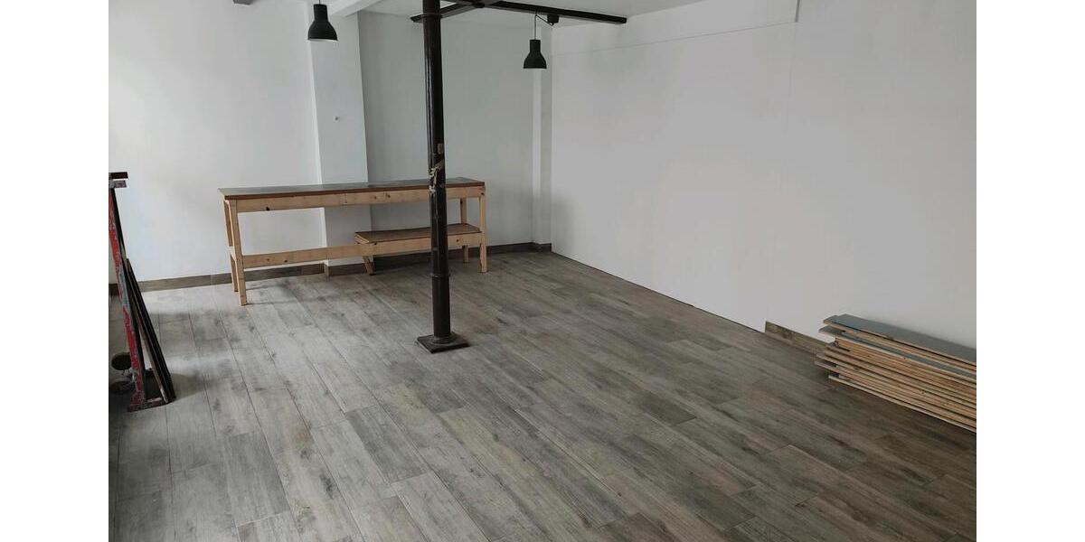 Gewerbeobjekt Crimmitschau - 180&euro; | Angebot:26148402