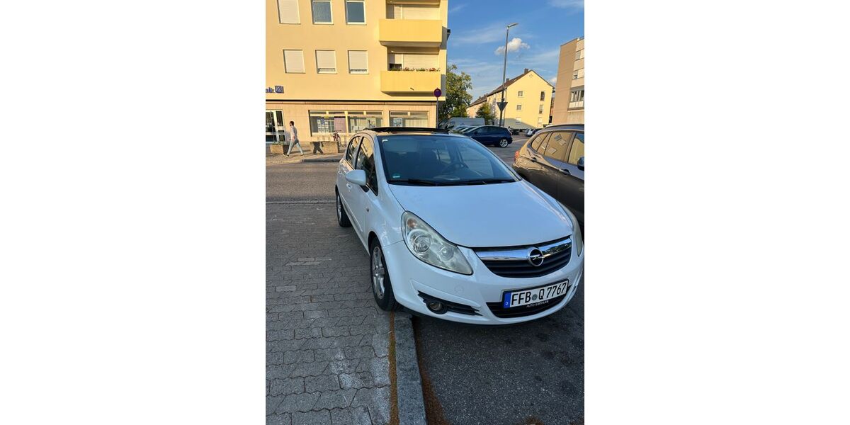 Opel Corsa 156.450 km 2.000 &euro; Germering 82110
