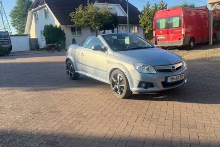 Opel Tigra 165.000 km 1.499 &euro; Hameln 31789