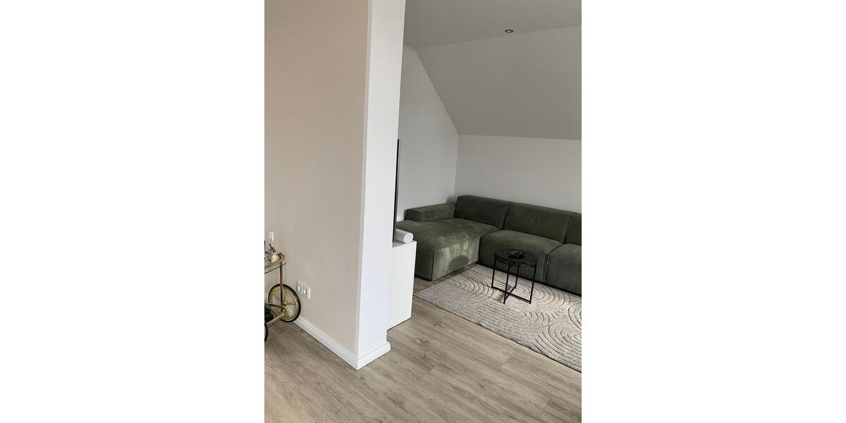 Dachgeschoßwohnung Bremervörde - 4 Zimmer, 130 m&sup2;, 1.170&euro; | Angebot:25448929