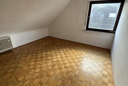 WG Zimmer (Female ONLY) Ideal für Studentinnen