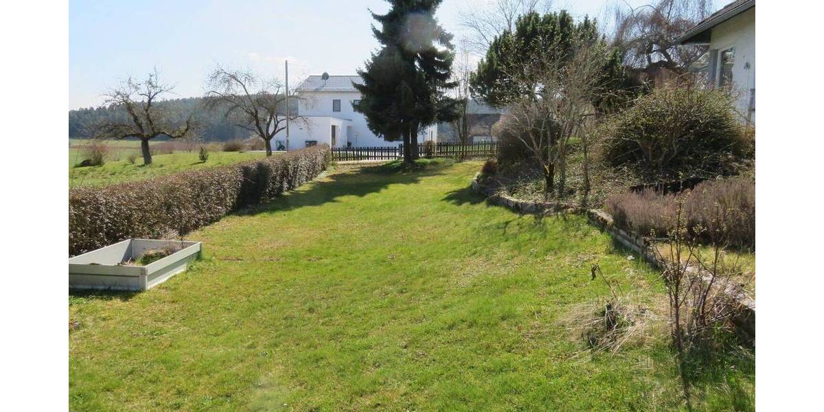 Einfamilienhaus Illschwang Angfeld - 7 Zimmer, 185 m&sup2;, 425.000&euro; | Angebot:26433918