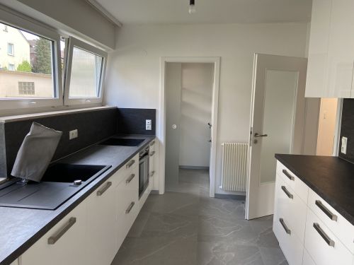 Schicke 4-Zimmer-Wohnung mit Balkon, Terrasse und Garten in 97616 Bad NeustadtSaale, Stadtteil Herschfeld (ID 1452) - Erdgeschoßwohnung Bad Neustadt Bad Neustadt | Angebot:26694423