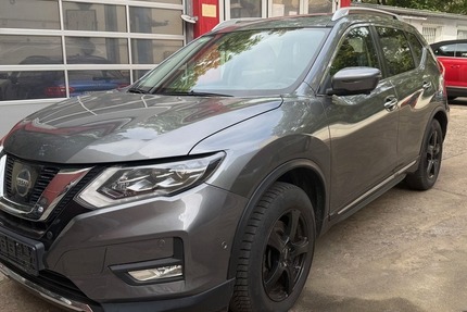 Nissan X-Trail Tekna 7 Sitze Ahk Leder 360 Panoram. LED 77.300 km 16.900 &euro; Berlin 10247
