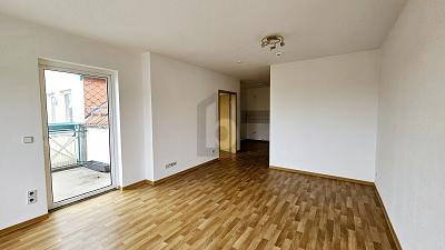 ÜBER 8% RENDITE IN ZENTRALER LAGE - Etagenwohnung Schönebeck (Elbe) | Angebot:27365657