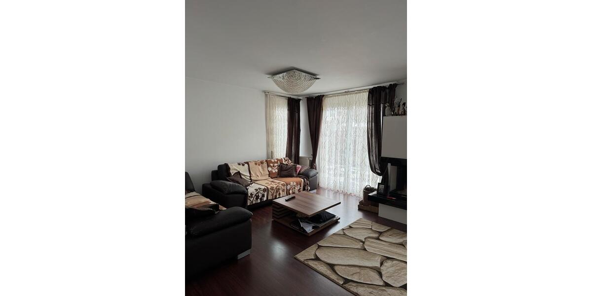 Einfamilienhaus Ostfildern - 7 Zimmer, 150 m&sup2;, 2.700&euro; | Angebot:24733813