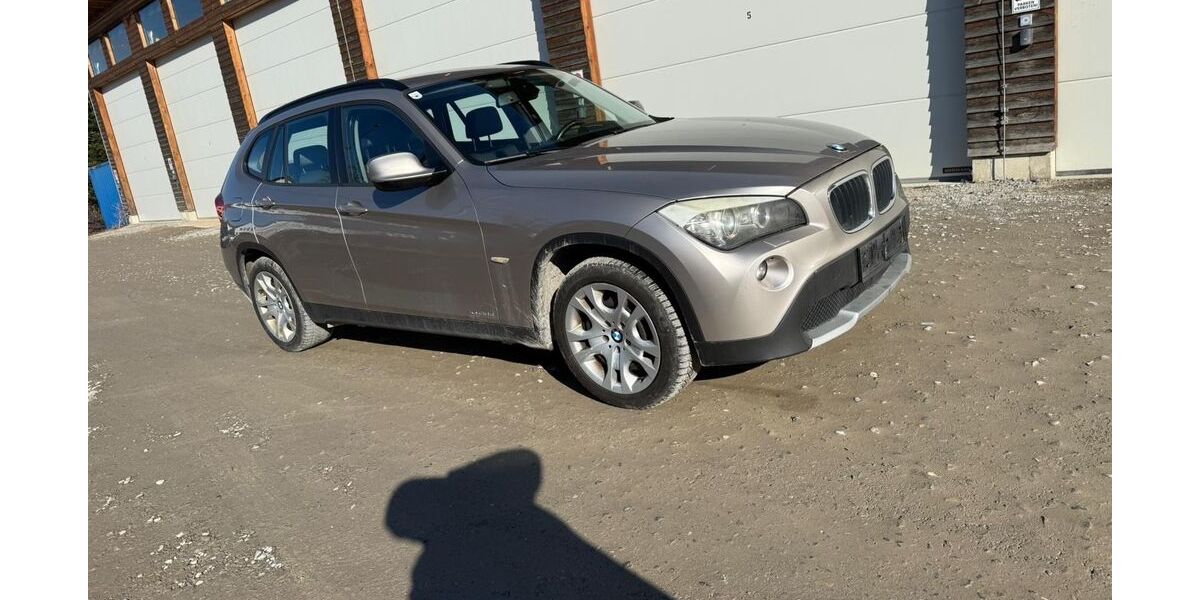 BMW X1 246.887 km 4.999 &euro; Ravensburg 88212
