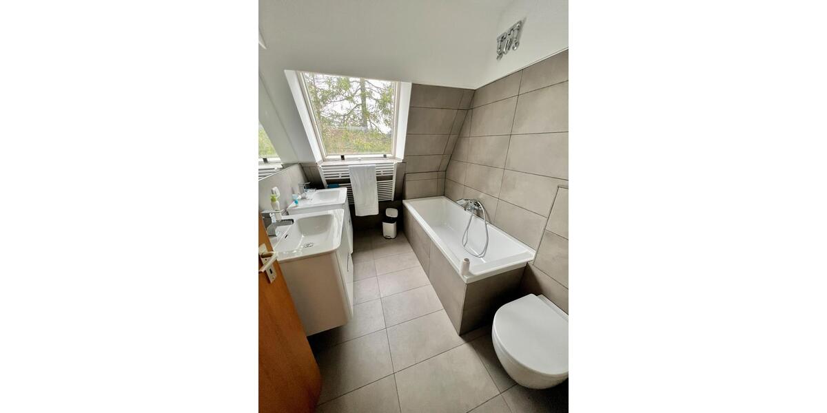 Doppelhaushälfte Henstedt-Ulzburg Ulzburg - 4 Zimmer, 100 m&sup2;, 1.950&euro; | Angebot:21597585