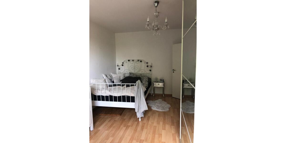 Etagenwohnung Oldenburg Bloherfelde - 3 Zimmer, 75 m&sup2;, 179.000&euro; | Angebot:26825435