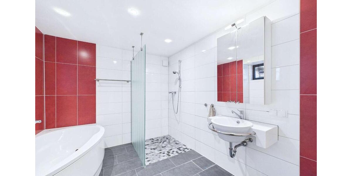 Erdgeschoßwohnung Kaiserslautern Einsiedlerhof - 3 Zimmer, 106 m&sup2;, 1.450&euro; | Angebot:25537412