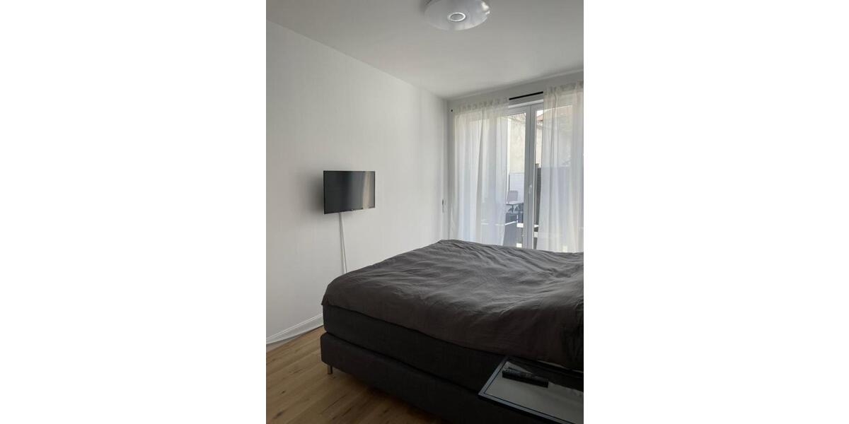 Erdgeschoßwohnung Düsseldorf Stadtbezirk 7 - 3 Zimmer, 80 m&sup2;, 1.880&euro; | Angebot:25433282
