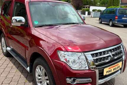 Mitsubishi Pajero 179.722 km 22.999 &euro; München 81739