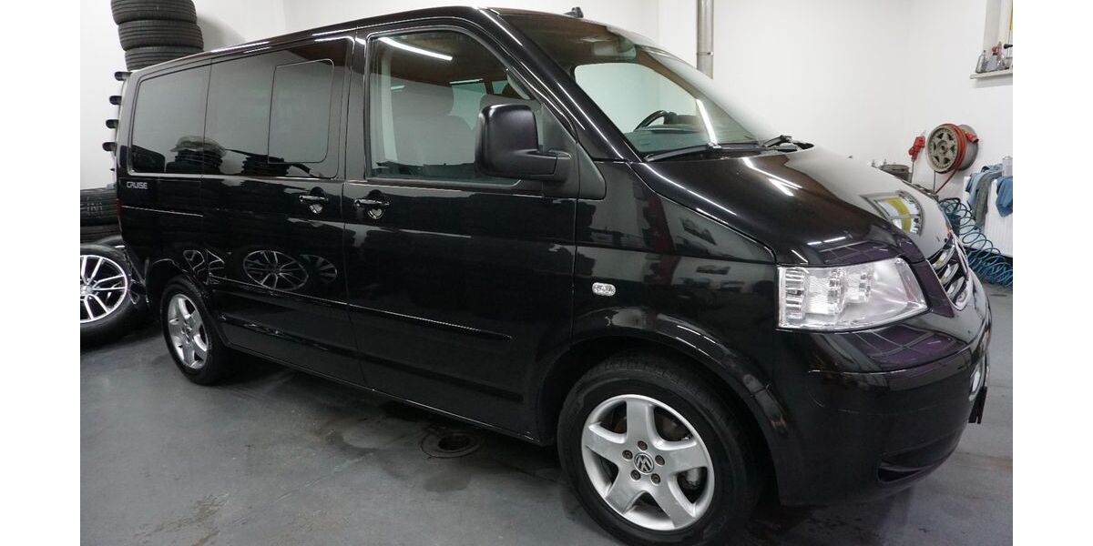 VW T5 Transporter 352.576 km 11.990 &euro; Cottbus 03042